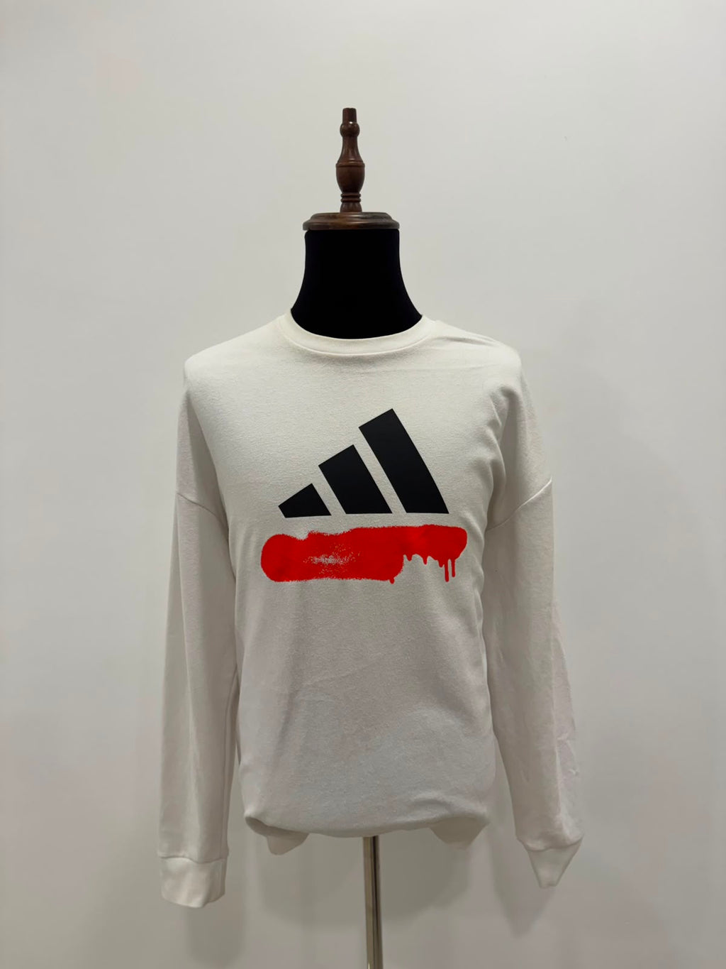 WHITE ADIDAS LONG SLEEVE SWEATER