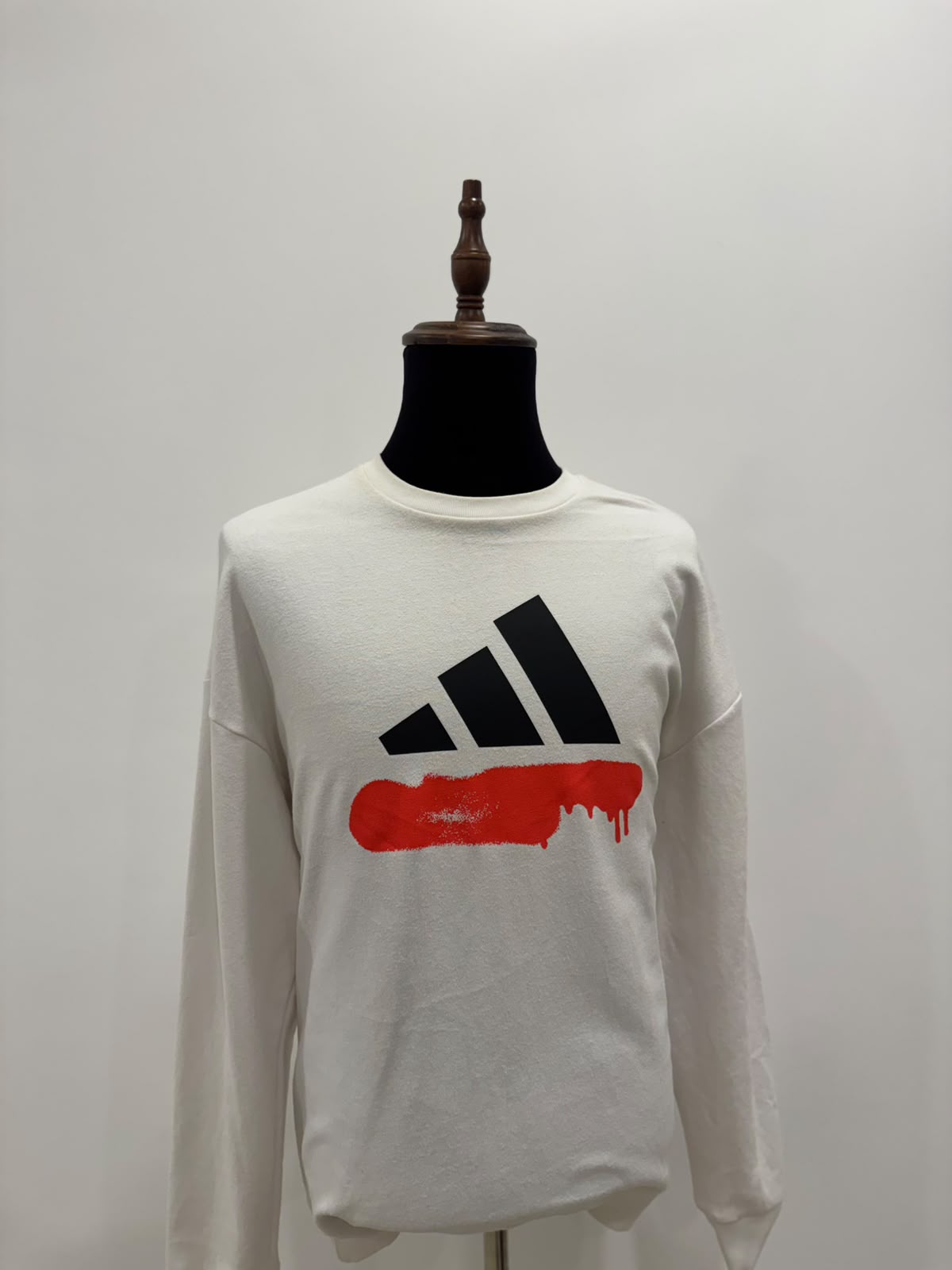 WHITE ADIDAS LONG SLEEVE SWEATER