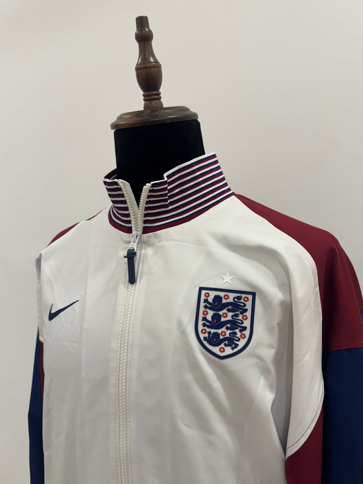 Nike England Dri-Fit Strike Anthem Jacket - White/Red/Blue
