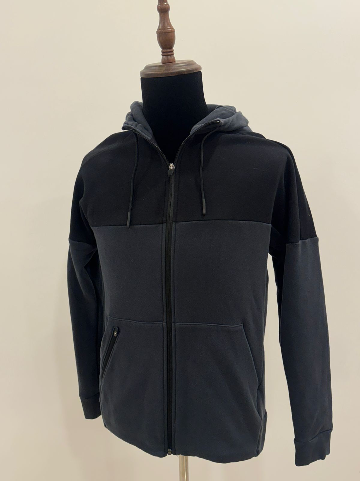MENS ZIP-UP FITNESS HOODIE TWO TONED