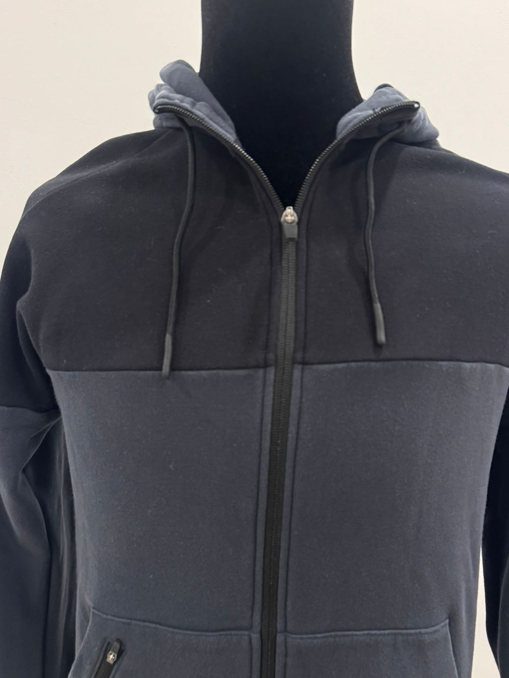 MENS ZIP-UP FITNESS HOODIE TWO TONED