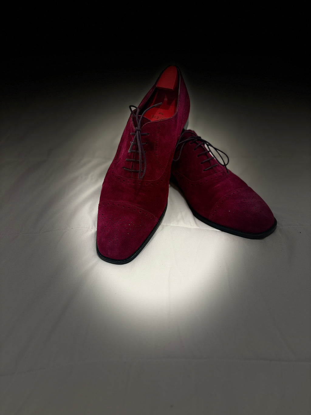 MANOLO BLAHNIK WITNEY - Burgundy Suede Cap Toe Oxfords