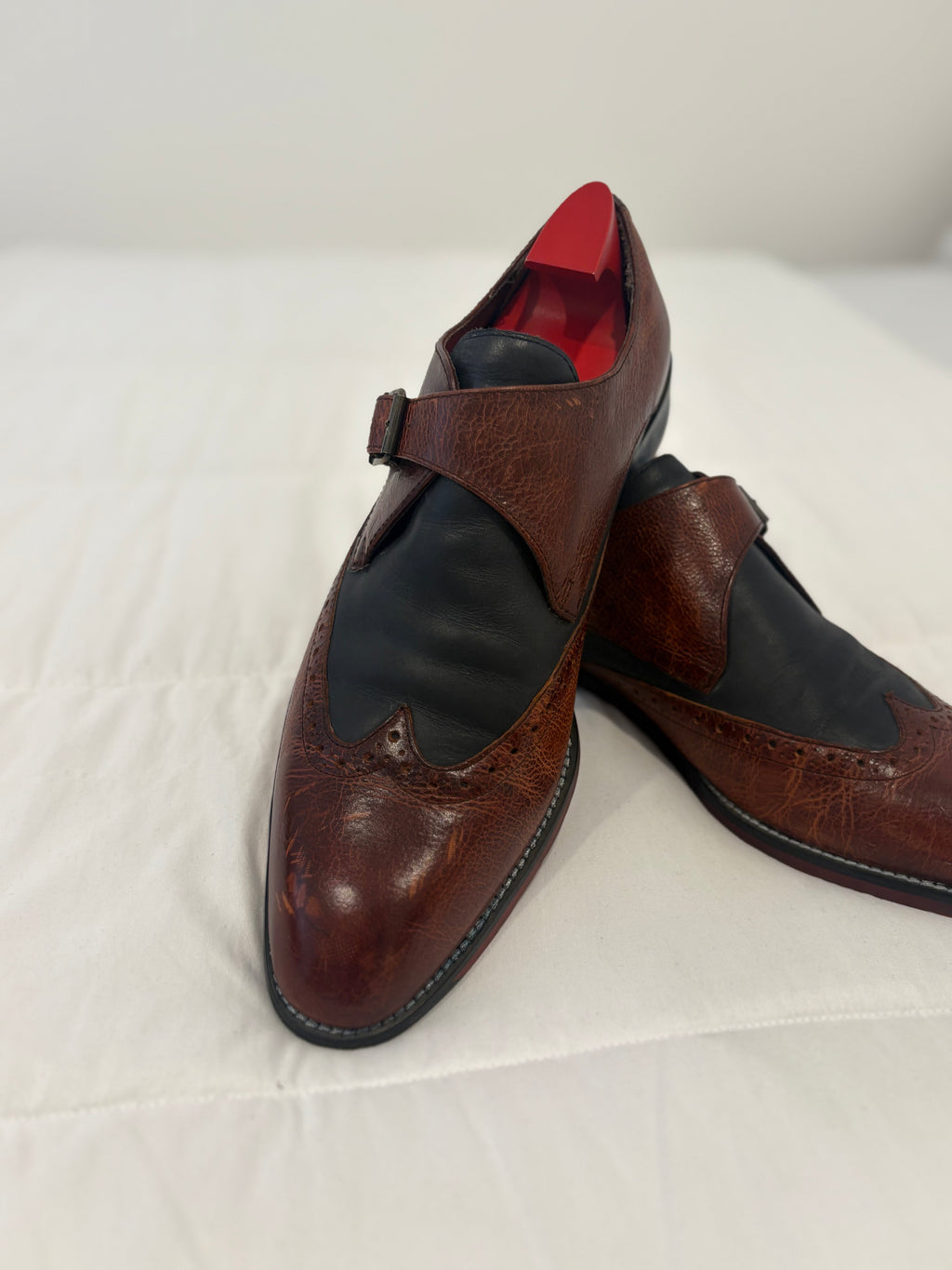 LUXURY ENVOY LONDON SINGLE MONK STRAP