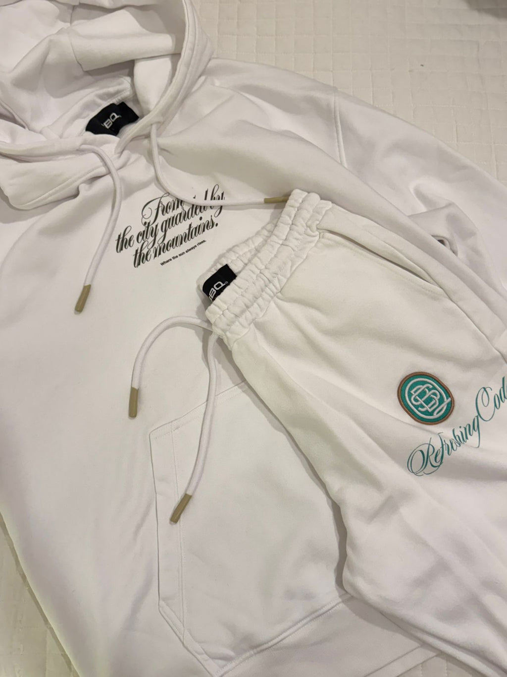 SBQ FULL WHITE TRACK SUIT