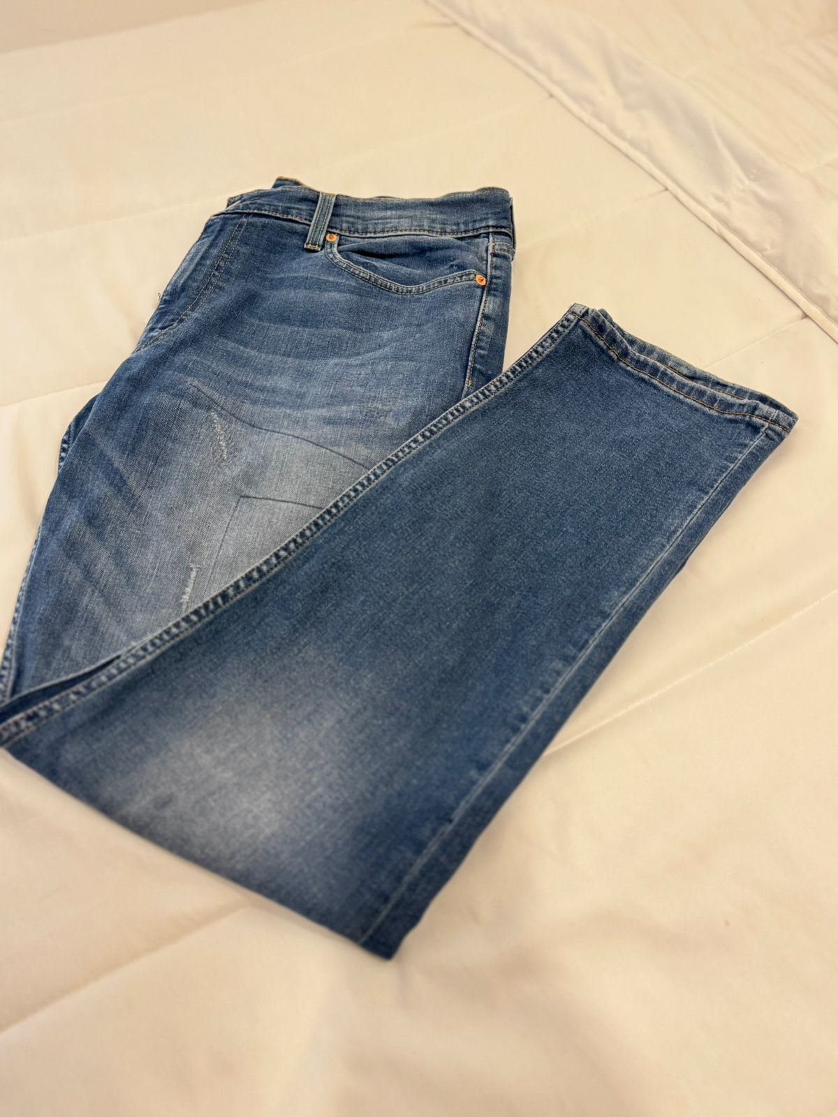 MEN'S LEVIS DENIM