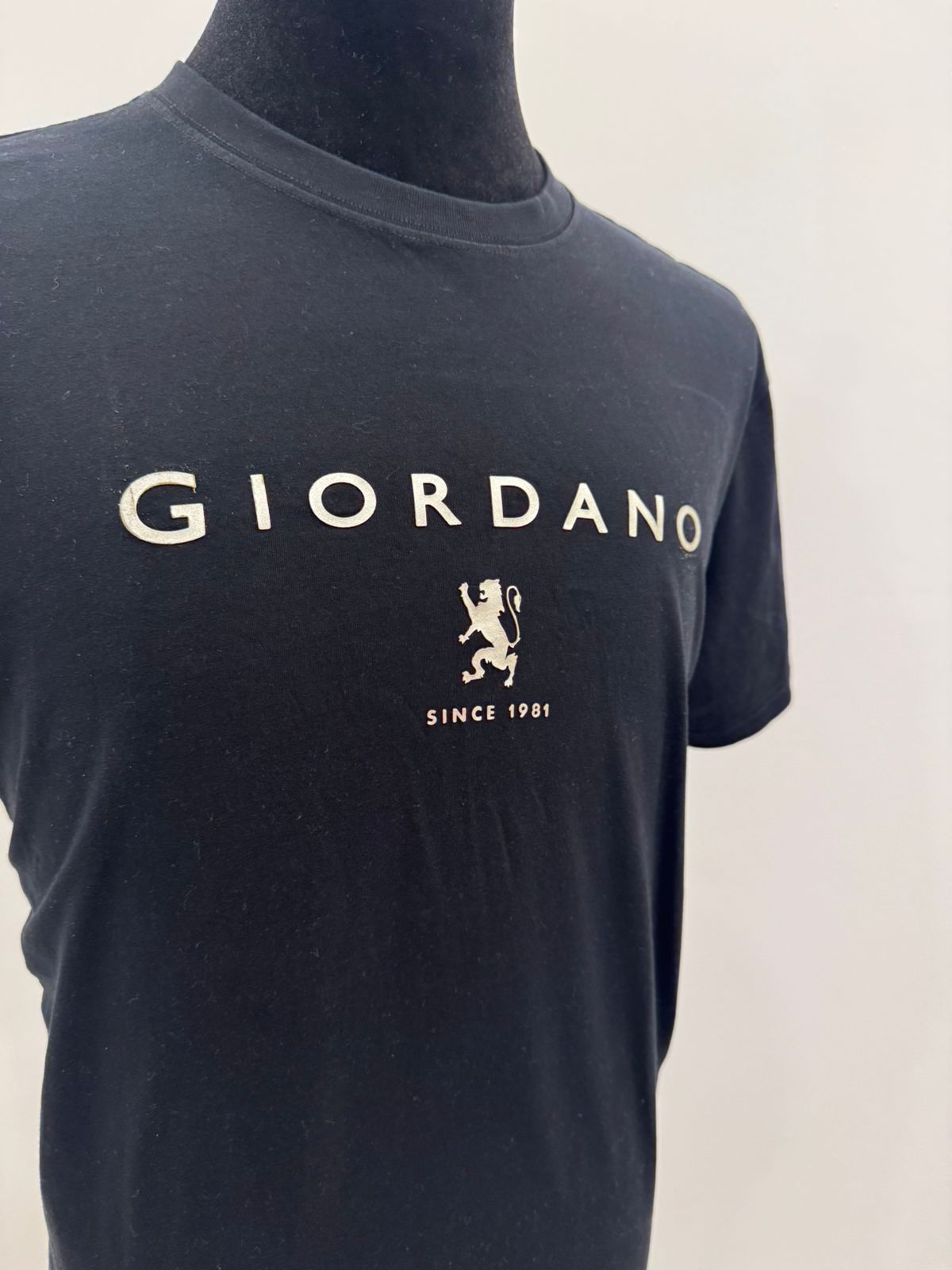 GIORDANO GOLDEN LION TEE