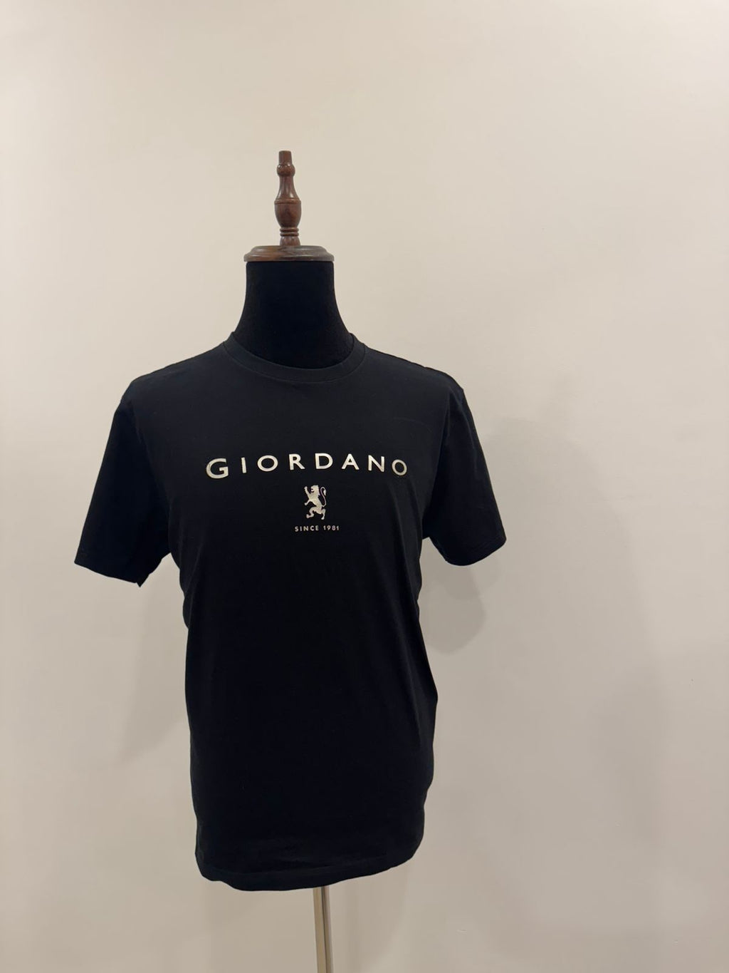 GIORDANO GOLDEN LION TEE