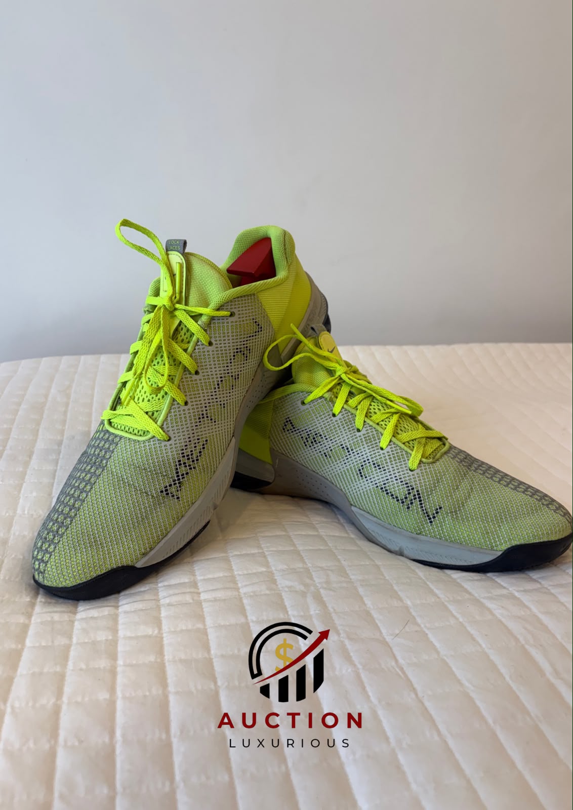 Nike Metcon 8 Training Shoes