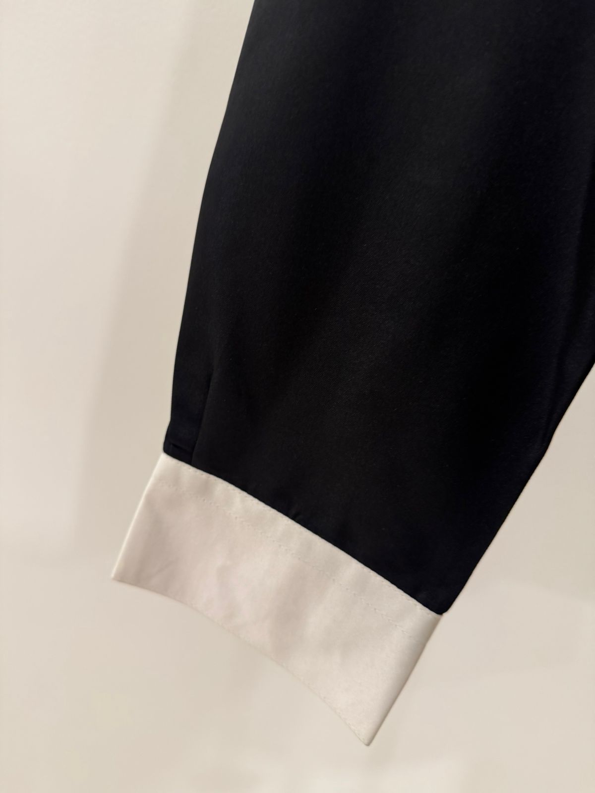BISHOP COLLAR SILK LONG SLEEVE SHIRT