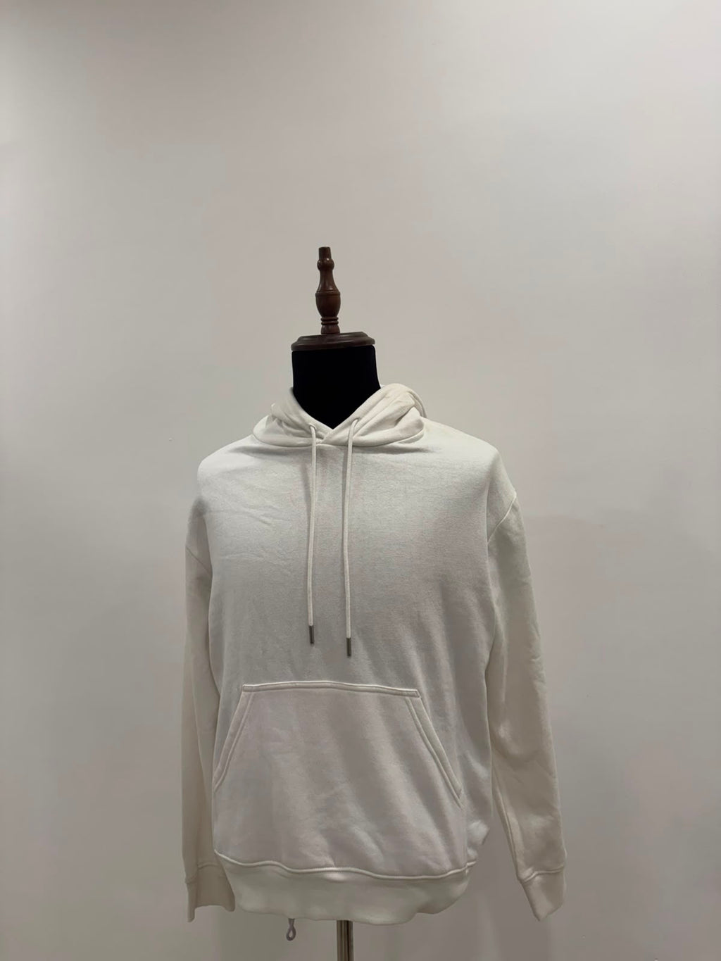 H&M WHITE HOODIE