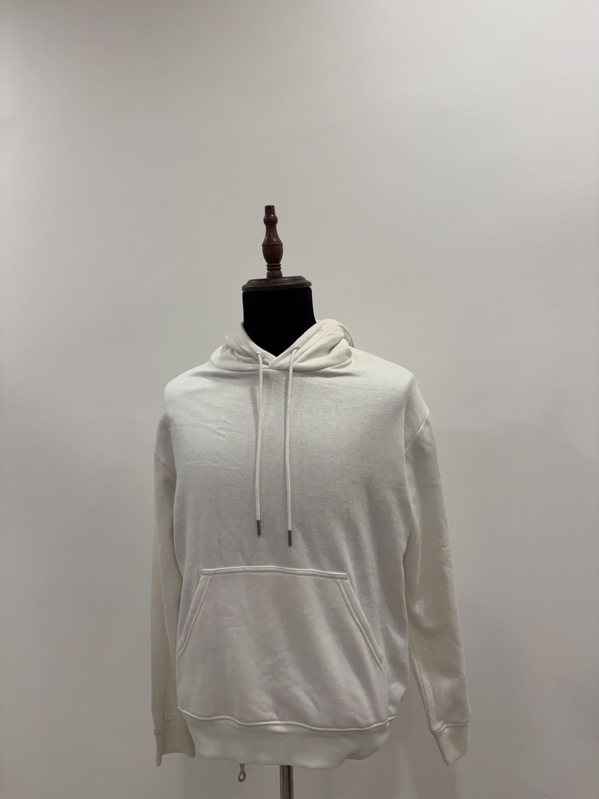 H&M WHITE HOODIE